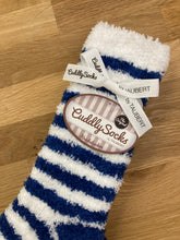 Laden Sie das Bild in den Galerie-Viewer, Cuddly Socks gestreift
