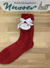 Laden Sie das Bild in den Galerie-Viewer, Cuddly Socks